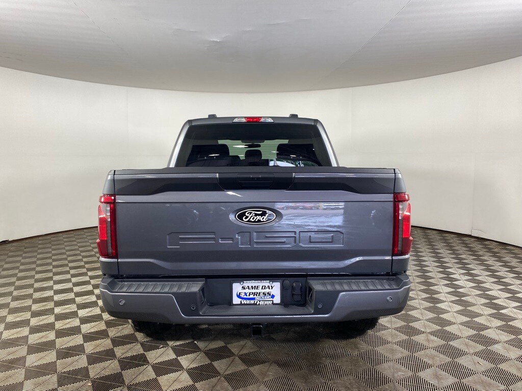 2025 Ford F-150 STX photo 4