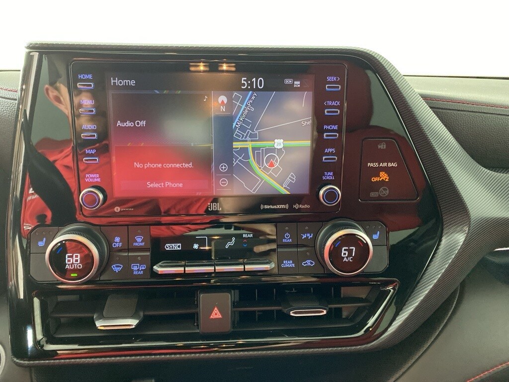 2021 Toyota Highlander XSE photo 3