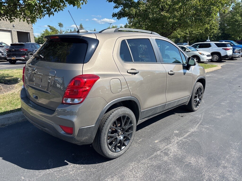 2022 Chevrolet Trax LT photo 3