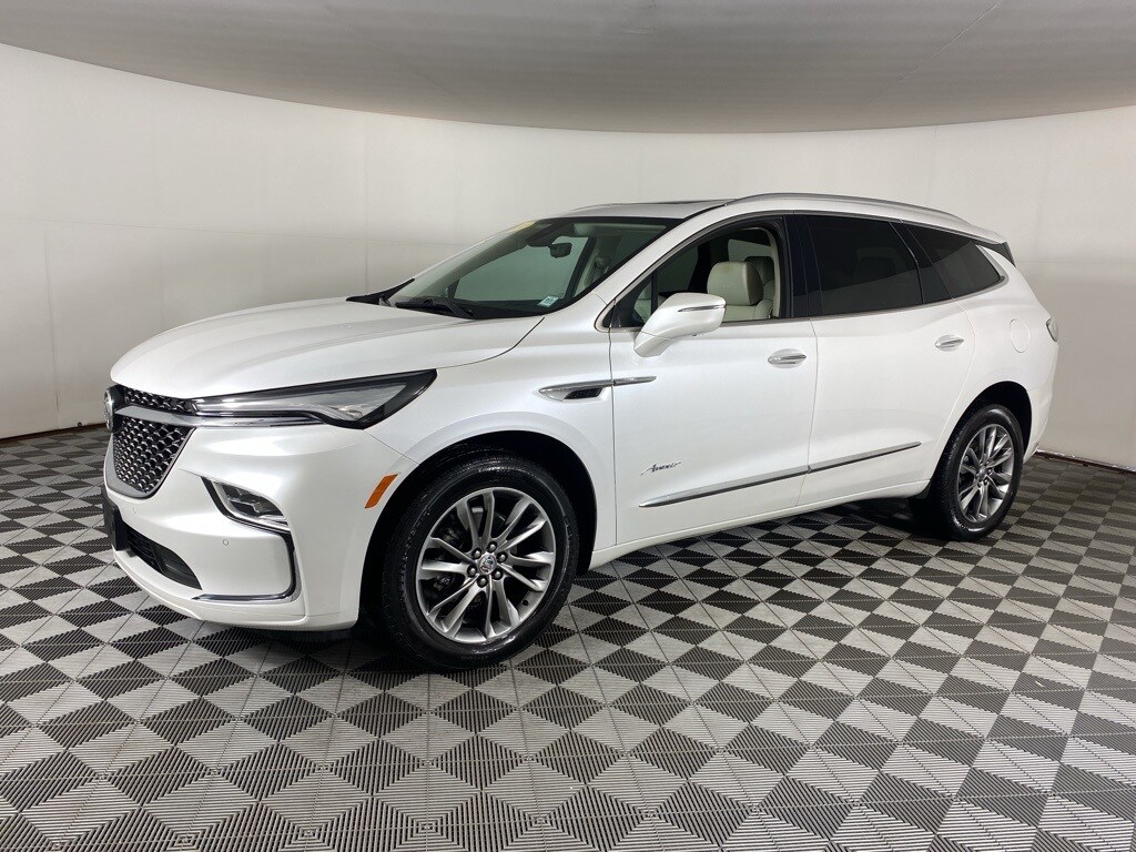 Used 2024 Buick Enclave Avenir SUV