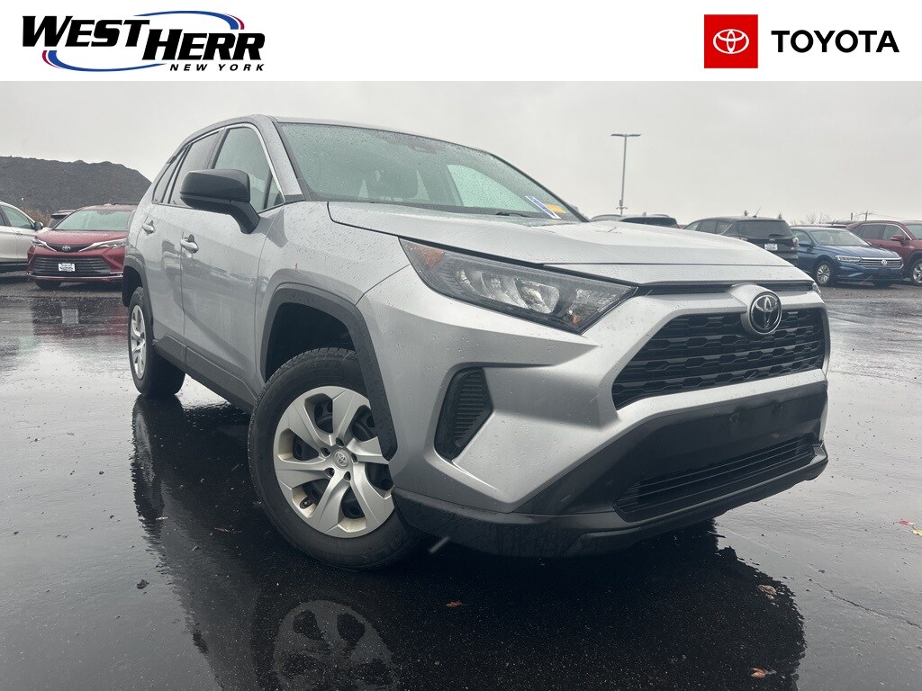 Used 2022 Toyota RAV4 LE SUV