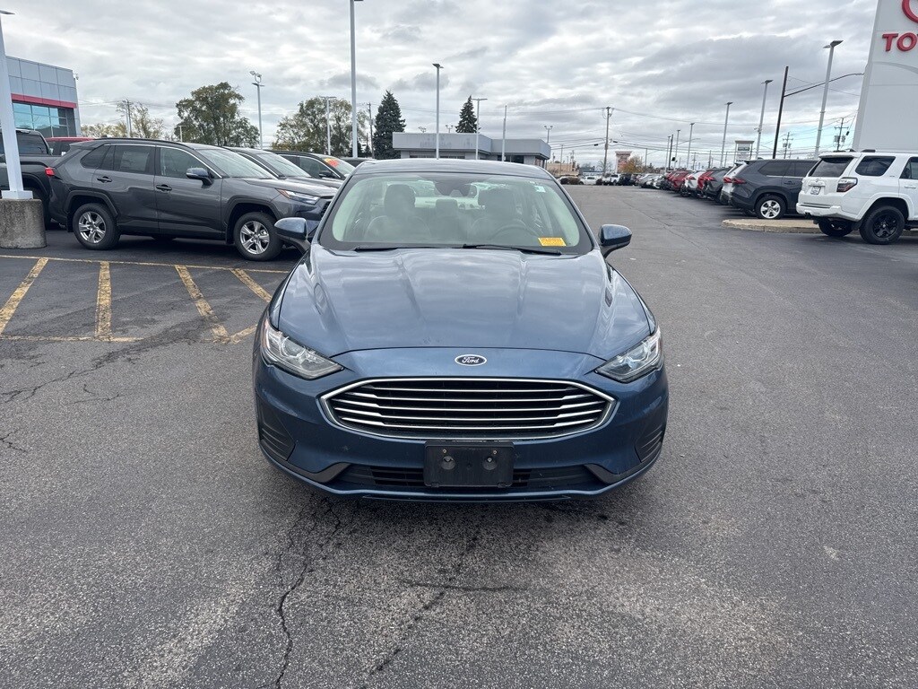 Used 2019 Ford Fusion Hybrid SE Sedan