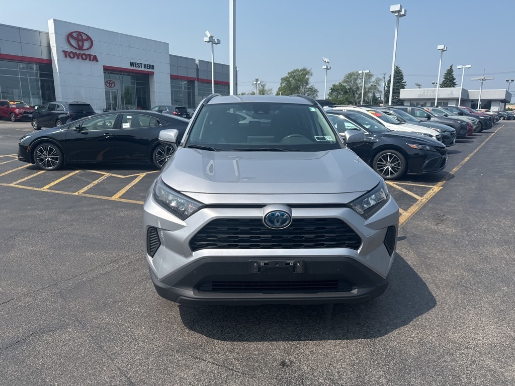 Used 2022 Toyota RAV4 LE with VIN 4T3MWRFV9NU064516 for sale in Bowmansville, NY