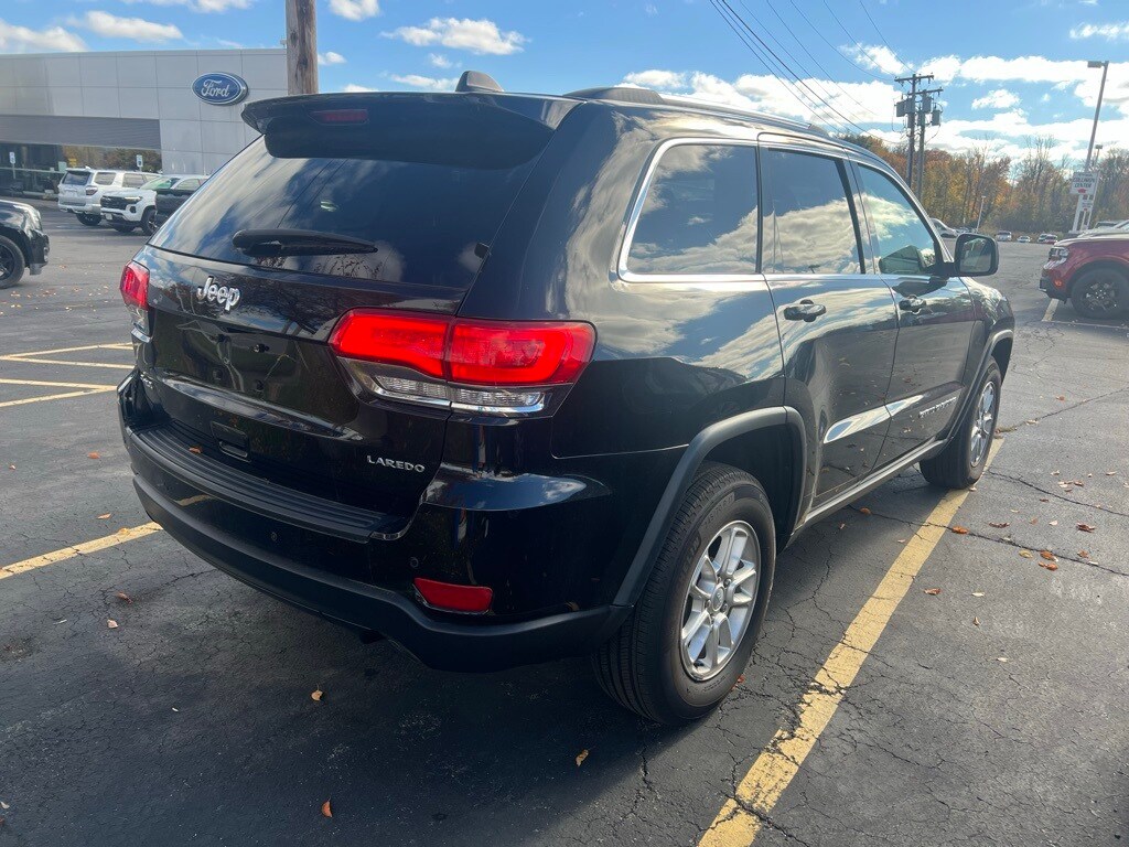Used 2018 Jeep Grand Cherokee Laredo 4x4 SUV