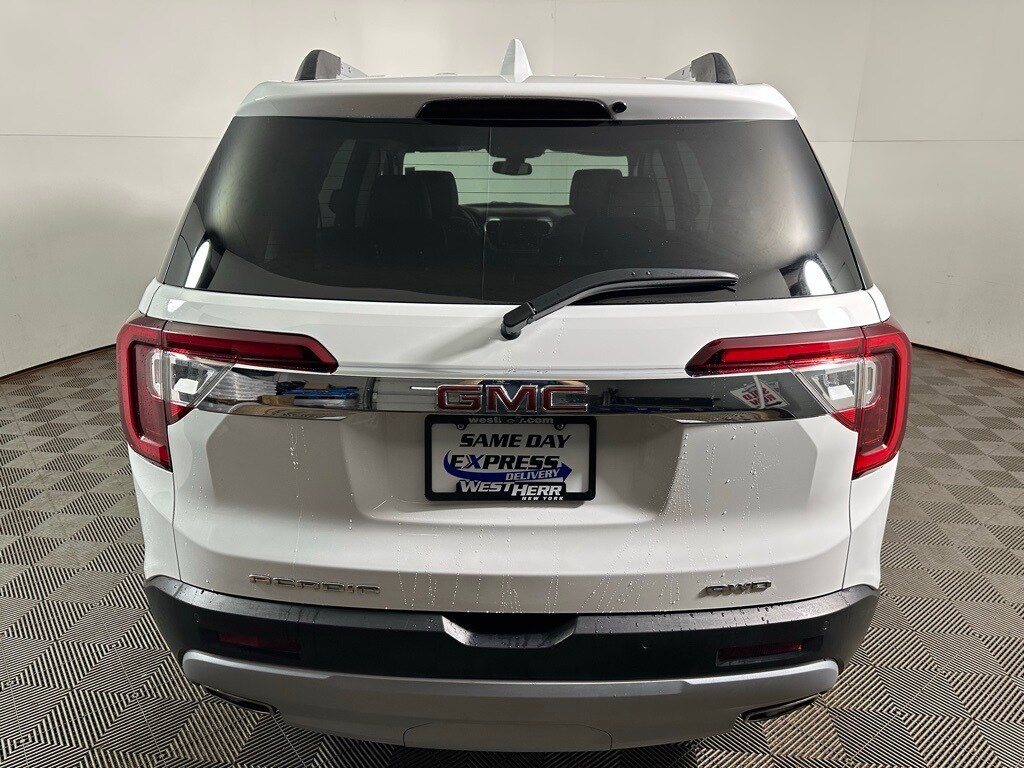 2023 Gmc Acadia SLT photo 3