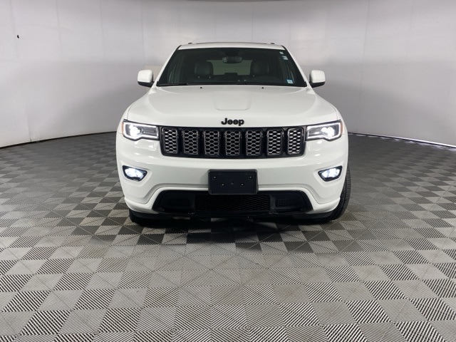 Used 2022 Jeep Grand Cherokee WK Laredo X with VIN 1C4RJFAG3NC146482 for sale in Bowmansville, NY