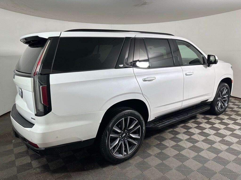 2023 Cadillac Escalade Sport Platinum photo 2