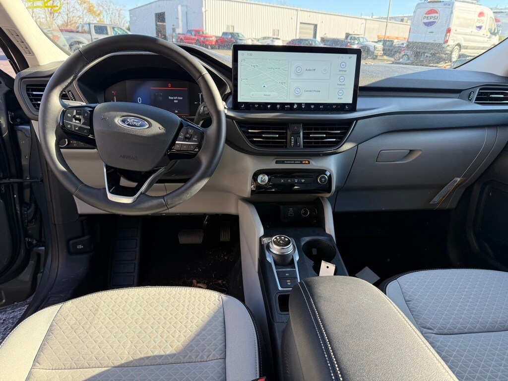 2025 Ford Escape Active photo 2