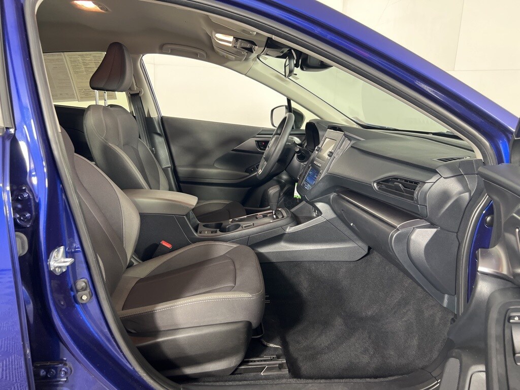 2024 Subaru Impreza Base photo 2
