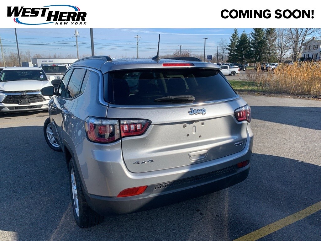 Used 2022 Jeep Compass Latitude SUV