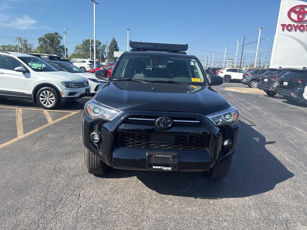 2024 Toyota 4Runner SR5 photo 2