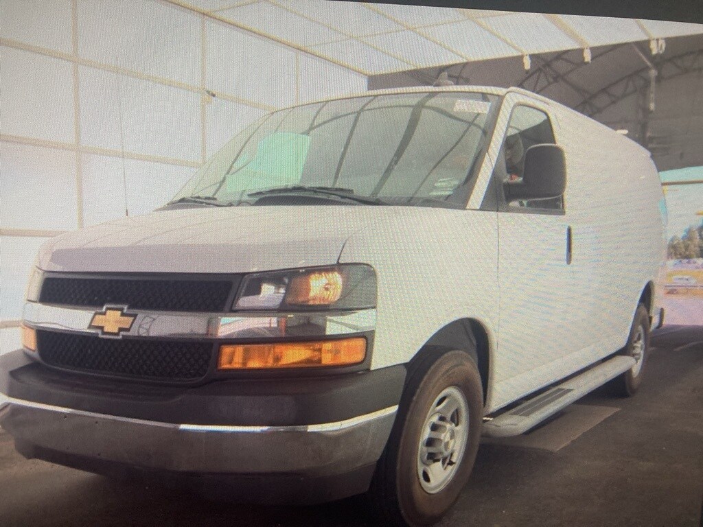 2023 Chevrolet Express 2500 Work Van Cargo photo 3