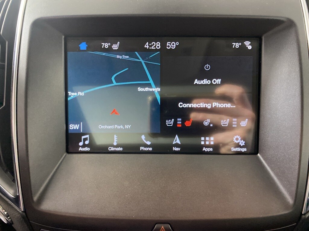 2018 Ford Edge Sport photo 3