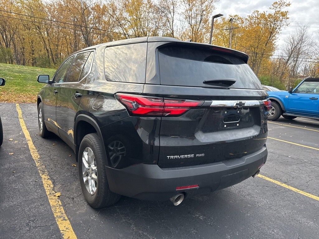 Used 2023 Chevrolet Traverse LS w/1LS SUV