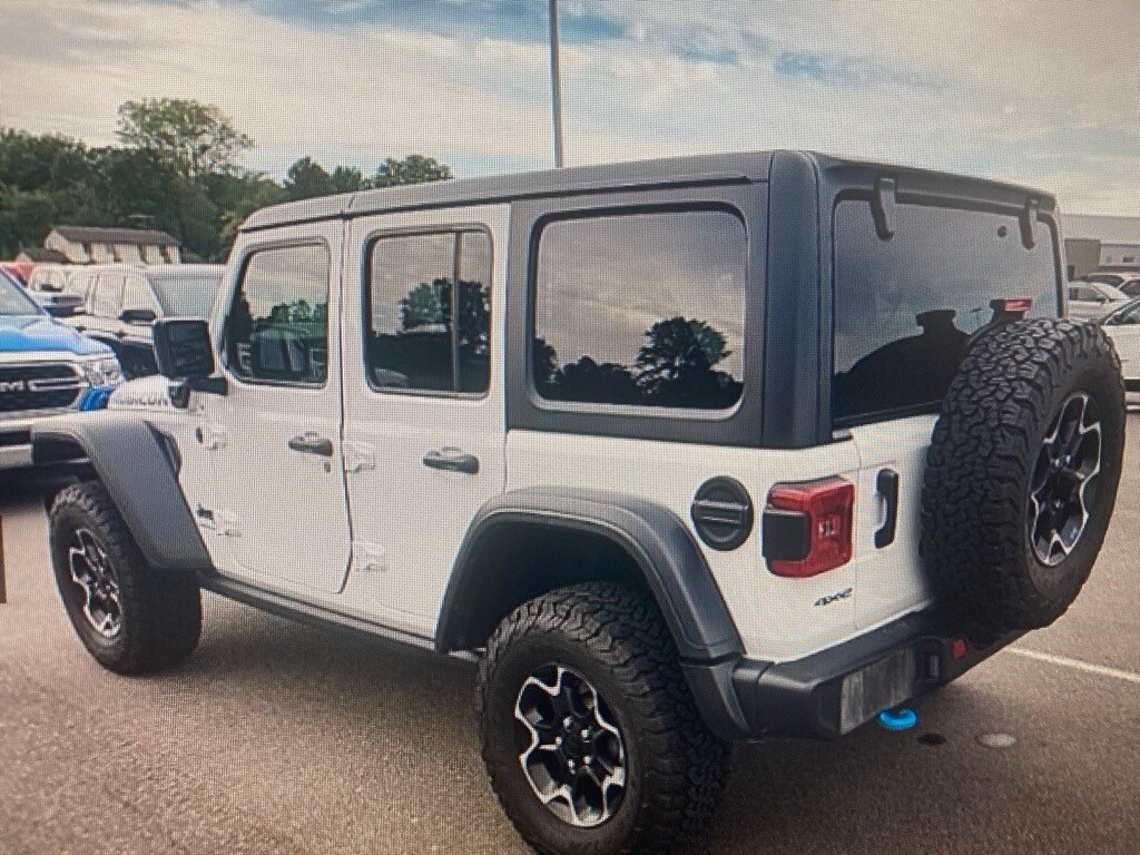 2023 Jeep Wrangler 4xe Rubicon photo 3