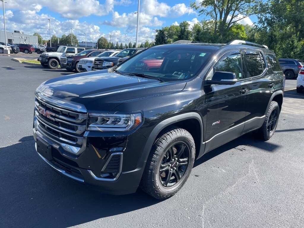 2023 Gmc Acadia AT4 photo 2