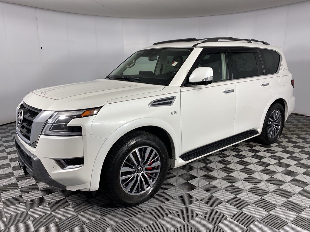 2022 Nissan Armada SL photo 4