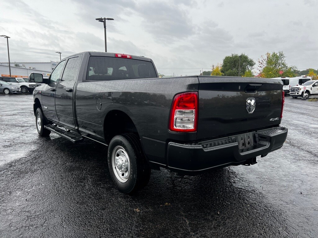 2022 Ram 2500 Tradesman photo 3