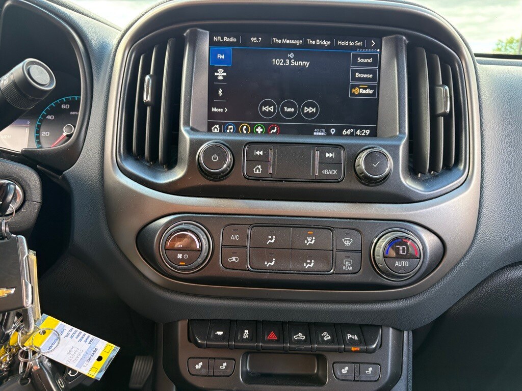 2022 Chevrolet Colorado Z71 photo 4