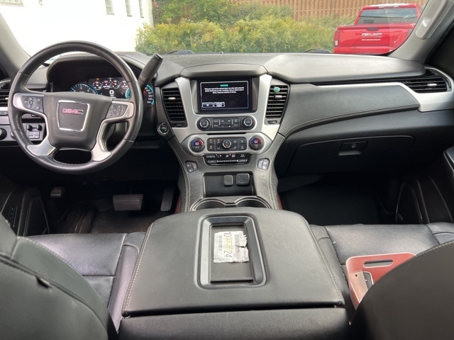 Used 2020 GMC Yukon XL SLT with VIN 1GKS2GKJ6LR122142 for sale in Bowmansville, NY