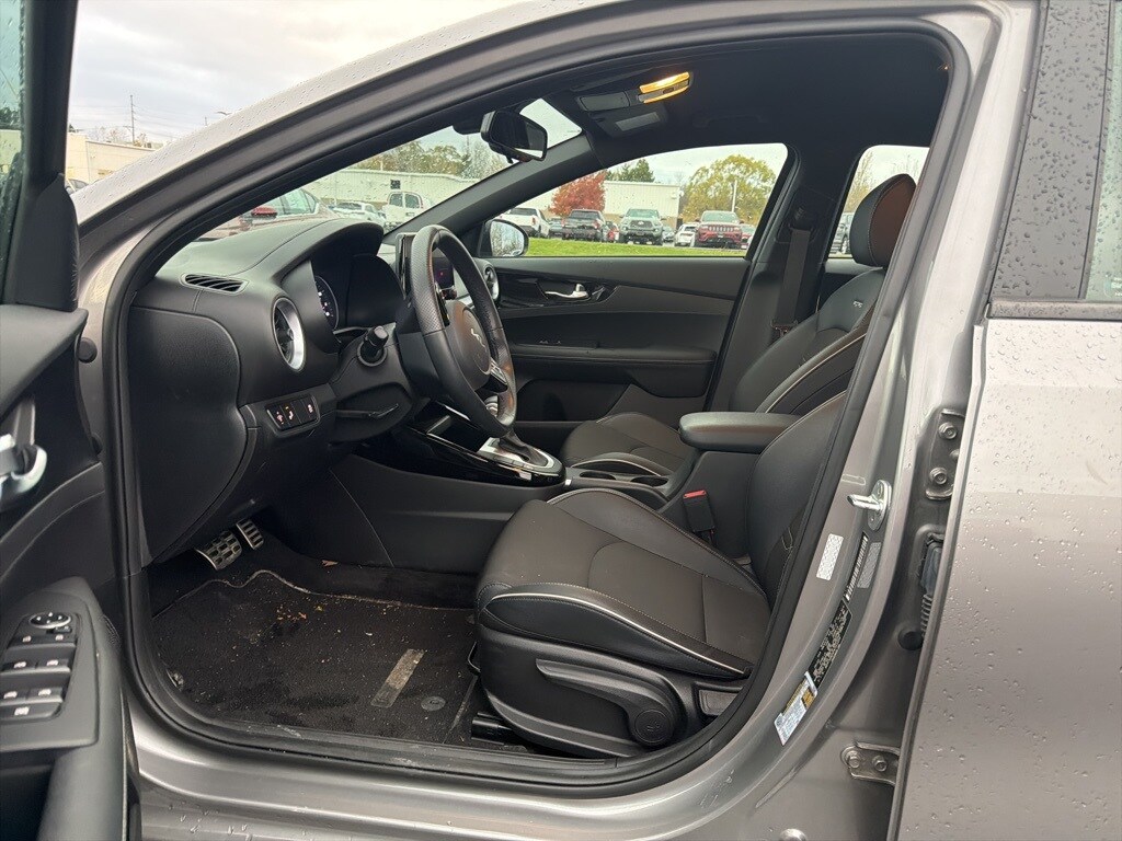 Used 2023 Kia Forte GT-Line Sedan