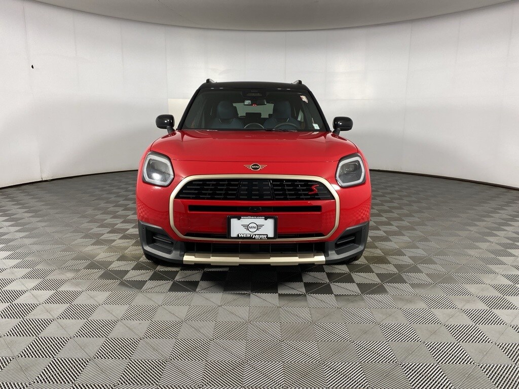 2025 Mini Cooper S Iconic photo 3