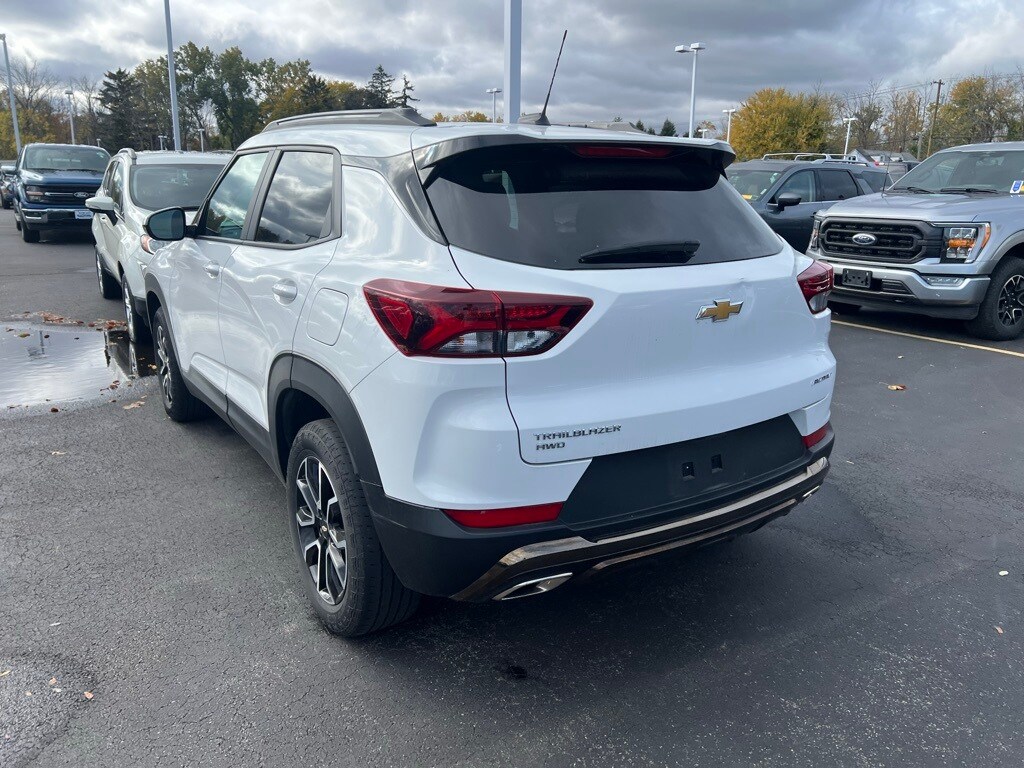 2023 Chevrolet Trailblazer ACTIV photo 2