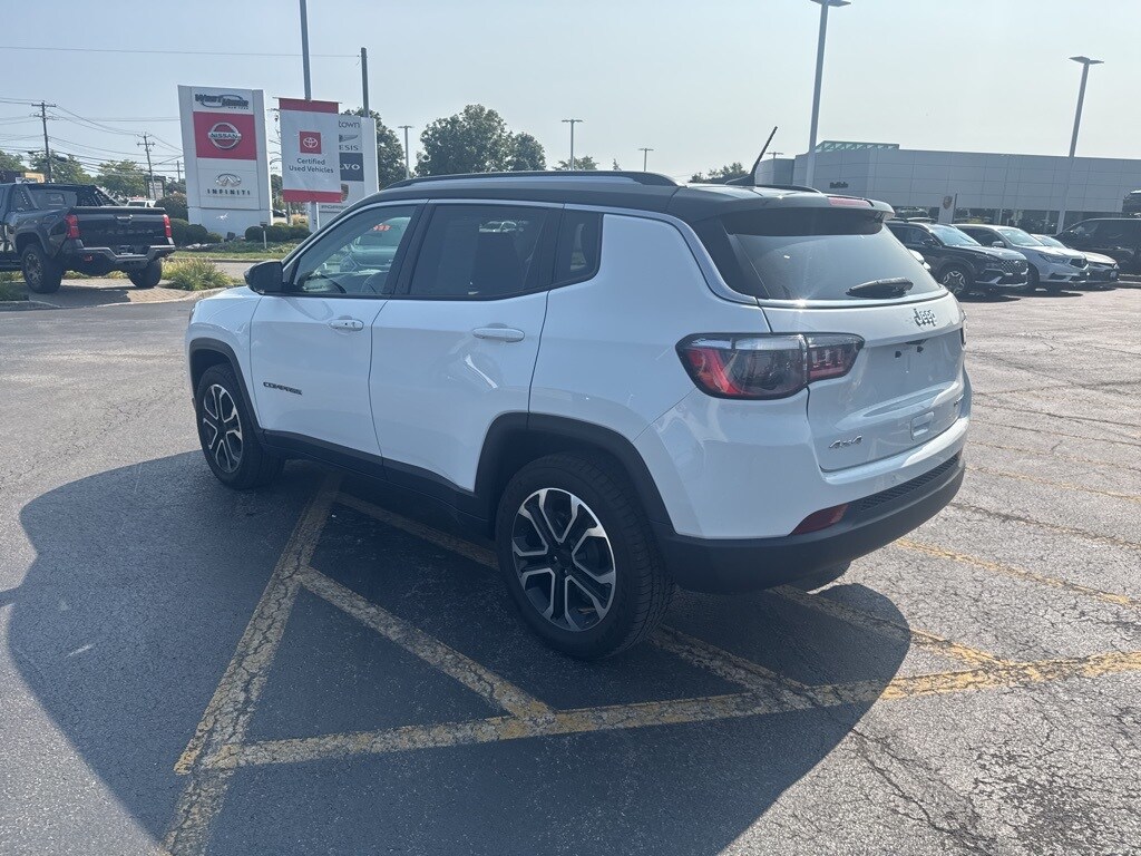 2022 Jeep Compass Limited photo 3
