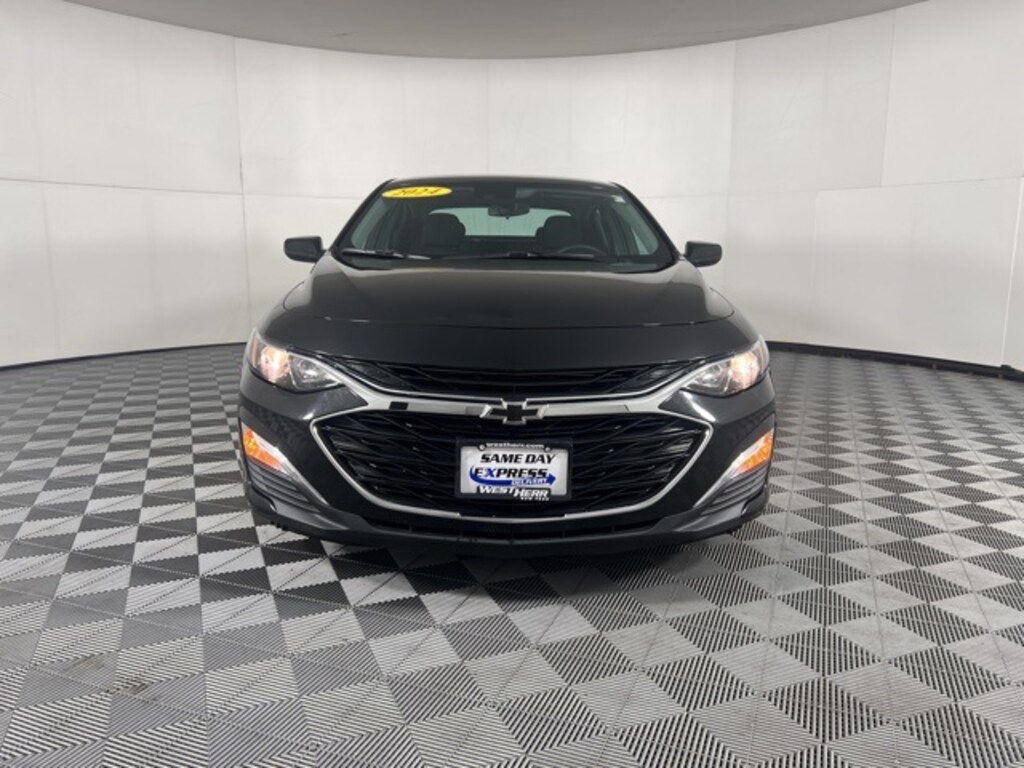 Used 2024 Chevrolet Malibu RS Sedan