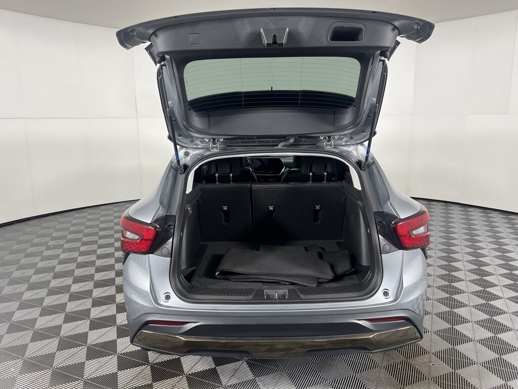 Used 2024 Chevrolet Trax ACTIV SUV