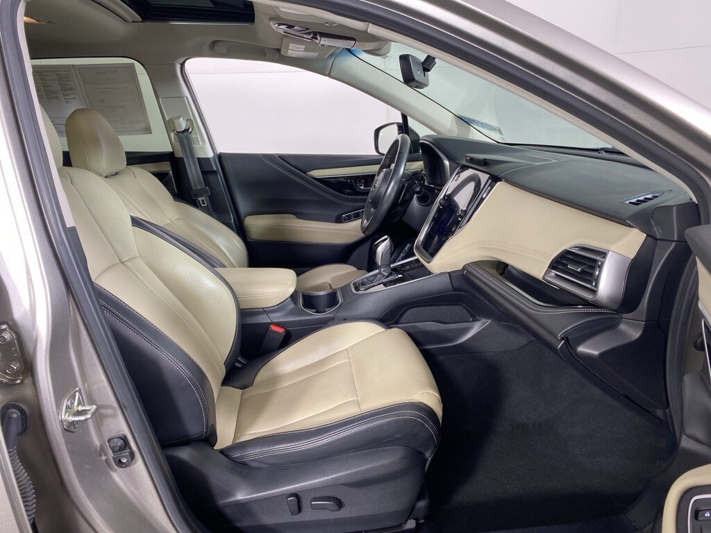 2020 Subaru Outback Limited XT photo 3