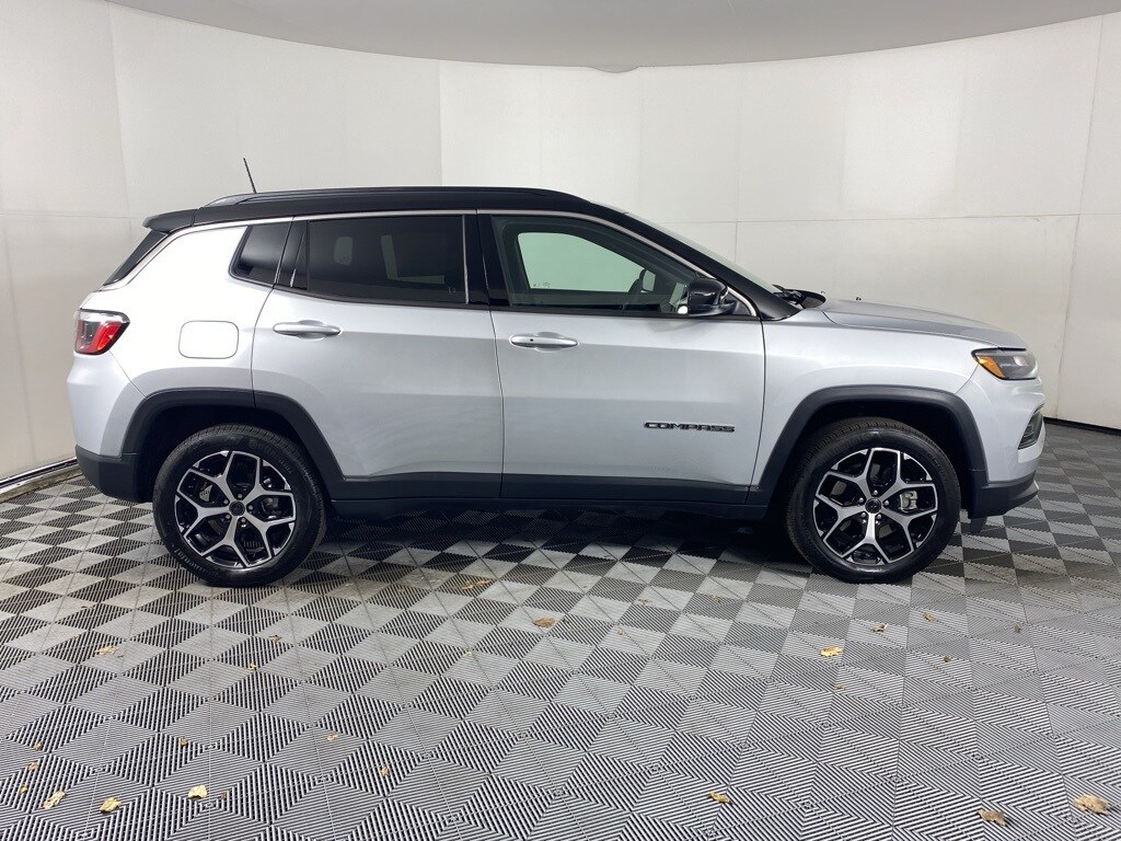 Used 2025 Jeep Compass Limited SUV