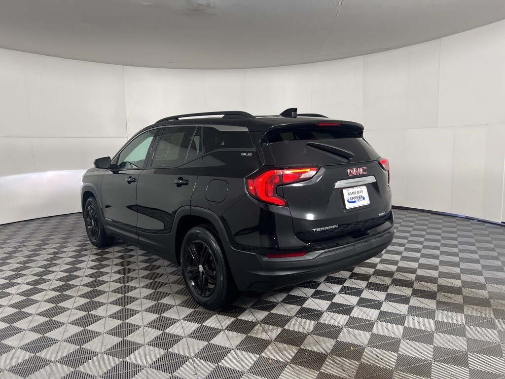 2019 Gmc Terrain SLE photo 2