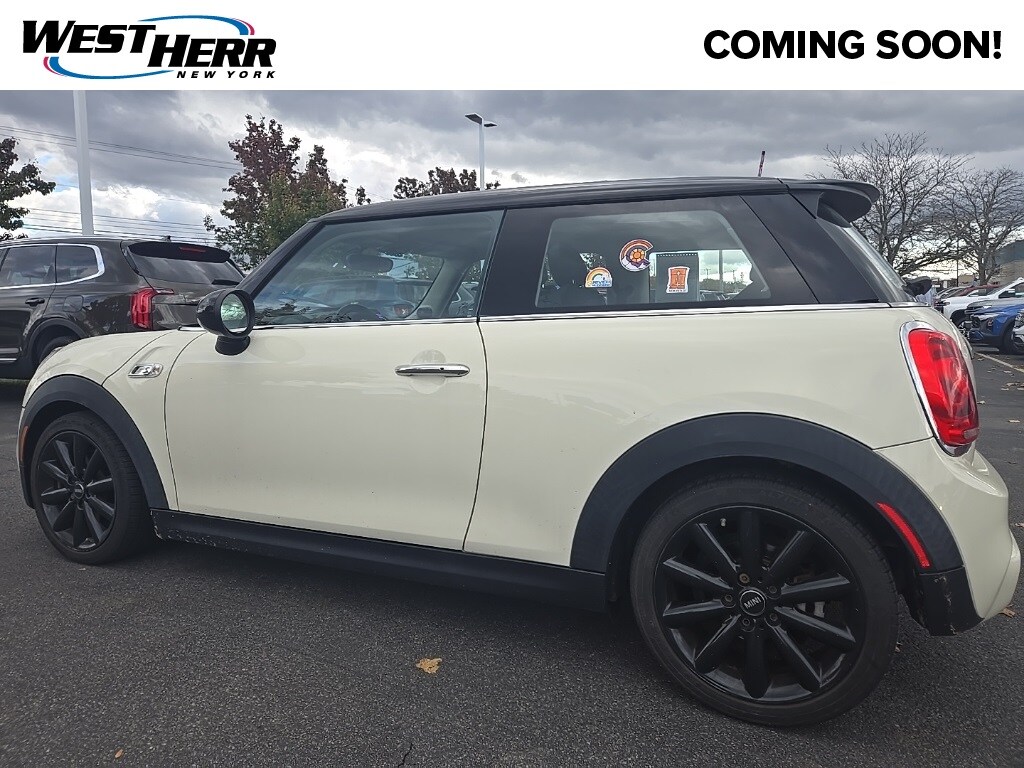 2017 Mini Cooper 2 Door Hardtop S photo 3