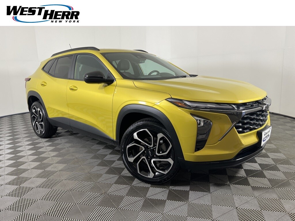 Used 2024 Chevrolet Trax 2RS SUV