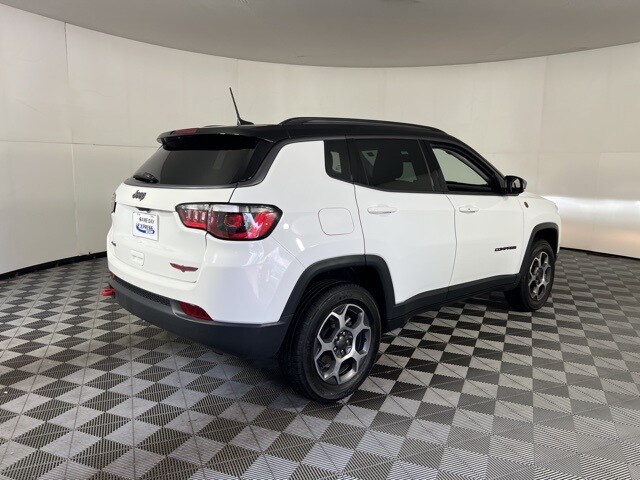 2022 Jeep Compass Trailhawk photo 3