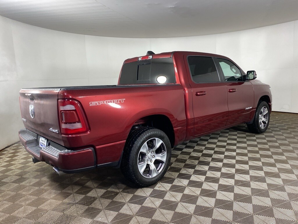2023 Ram 1500 Laramie photo 3