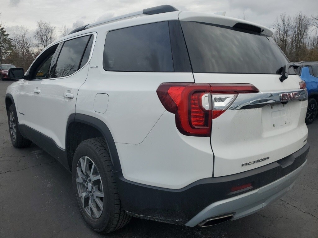 2023 Gmc Acadia SLE photo 3