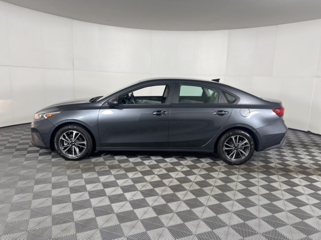 Used 2023 Kia Forte LXS Sedan