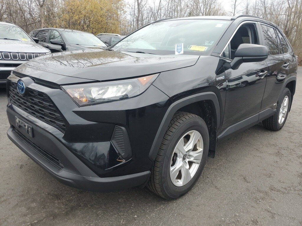 2021 Toyota RAV4 Hybrid LE photo 3