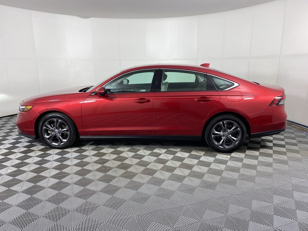 2023 Honda Accord EX photo 4