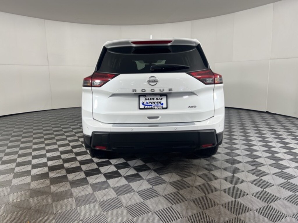 Used 2025 Nissan Rogue SV SUV