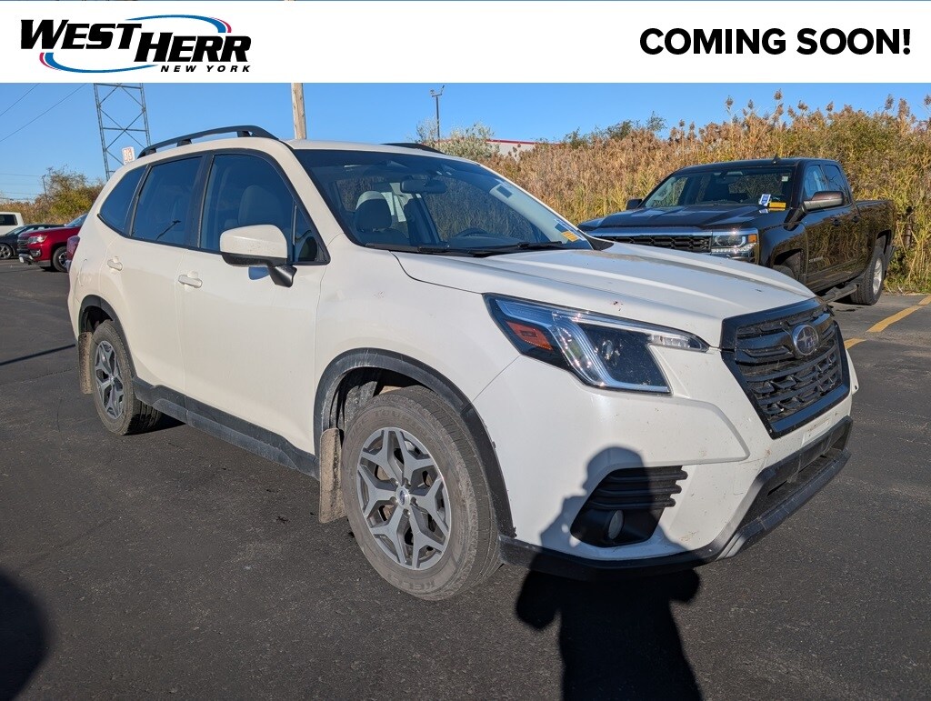 Used 2023 Subaru Forester Premium SUV