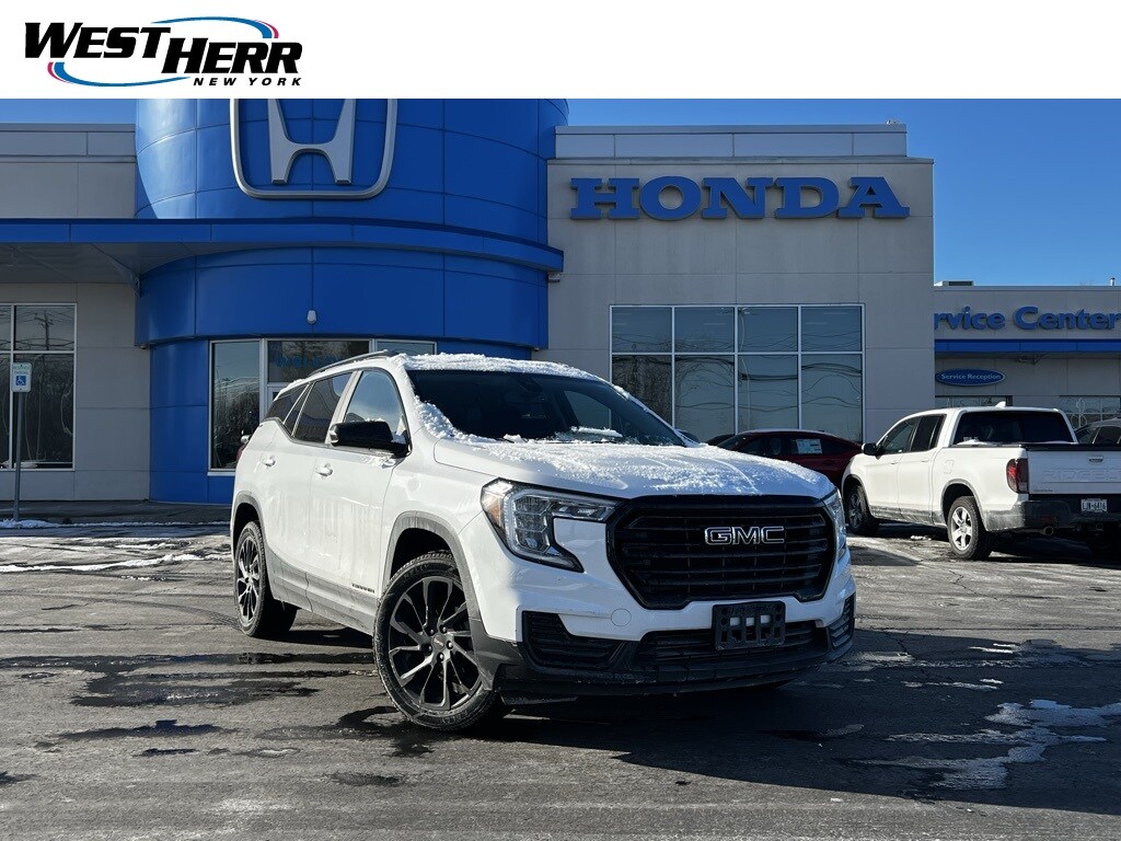 Used 2023 GMC Terrain SLE SUV
