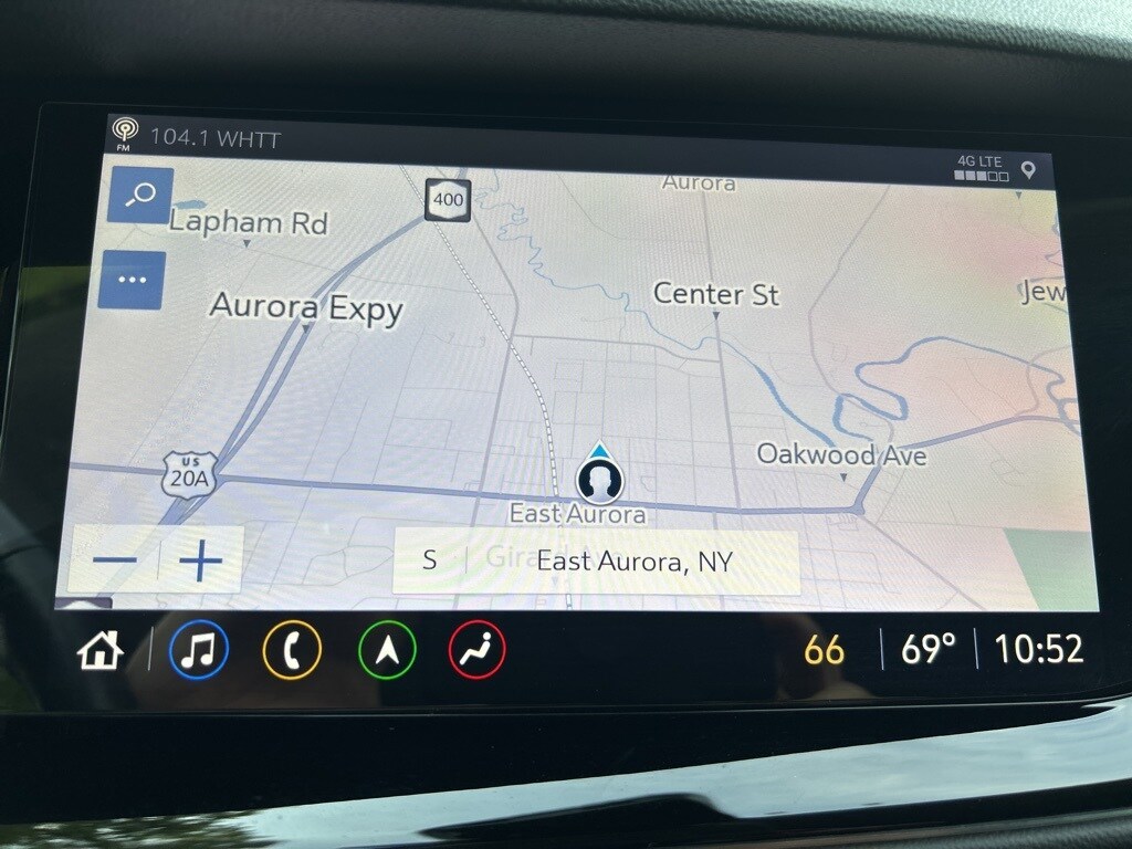 2021 Buick Envision Avenir photo 2