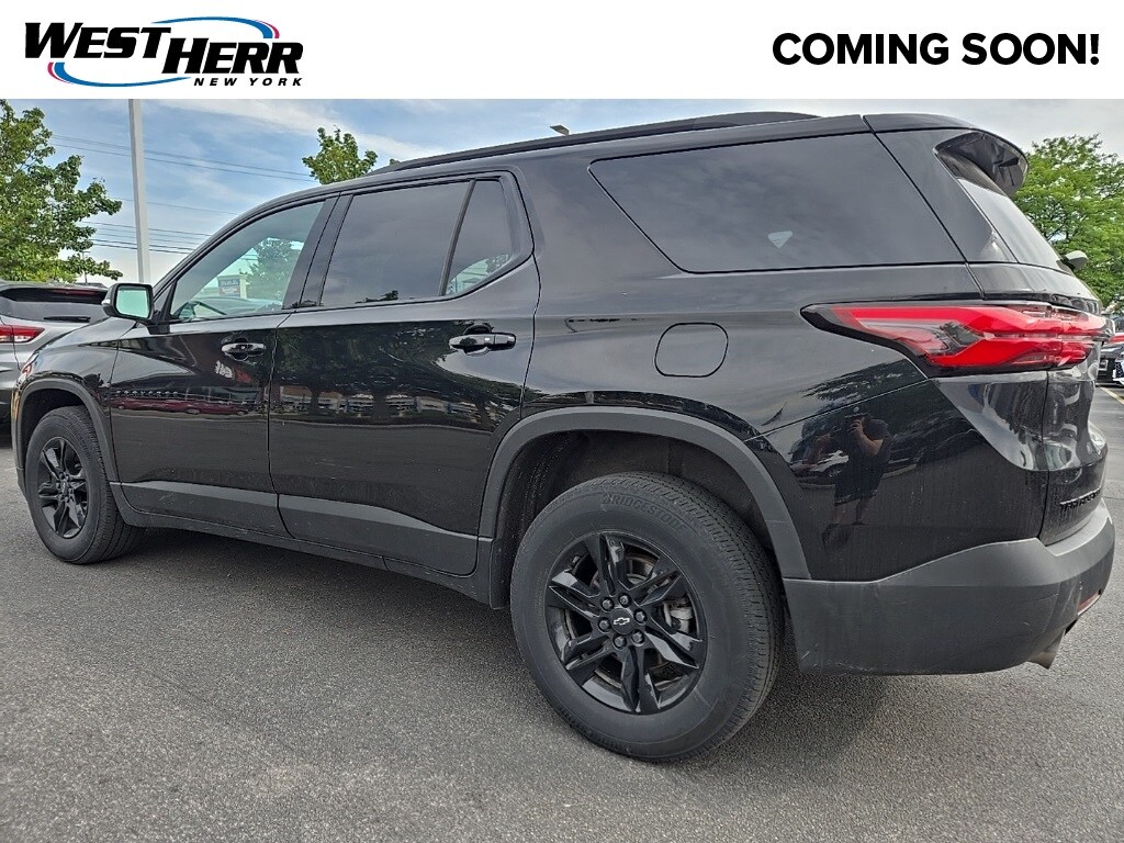 2023 Chevrolet Traverse Cloth 1LT photo 3