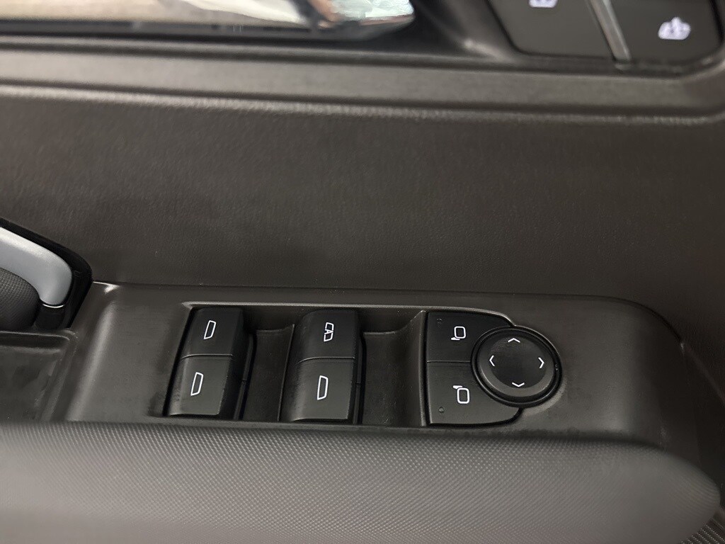 Used 2025 Chevrolet Colorado Z71 Truck Crew Cab