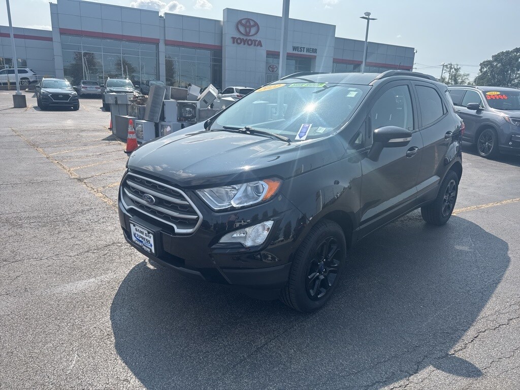 2022 Ford EcoSport SE photo 2