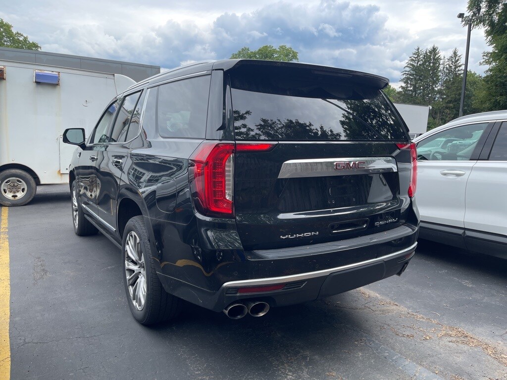 2021 Gmc Yukon Denali photo 3