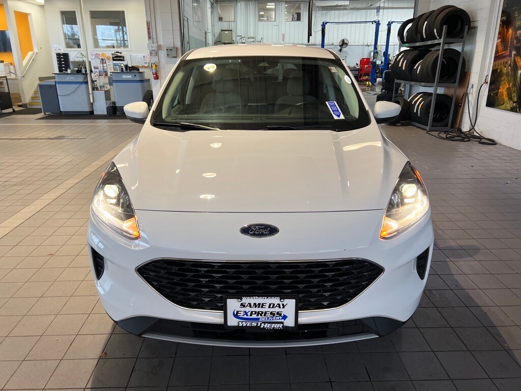 Used 2021 Ford Escape SE Hybrid SUV